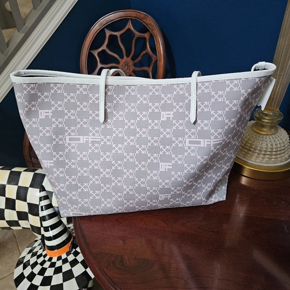 RARE NEW VIRGIL ABLOH OFF WHITE DAY OFF ALL OVER ARROW SHOPPER TOTE SHOULDER BAG